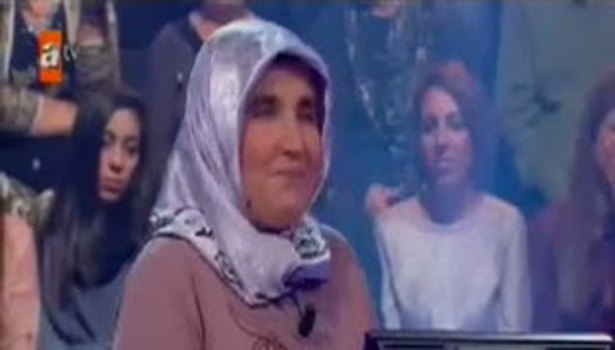 Emsal teyze, milyoner yarışmasına damga vurdu