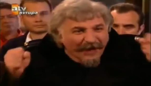 Bülent Arınç'ın oynadığı dizi