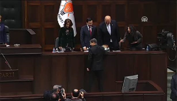 Sıktığınız el insanlık vicdanından silinmez