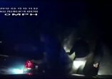 ABD polisi ateş etti, otomobil alevler içinde kaldı