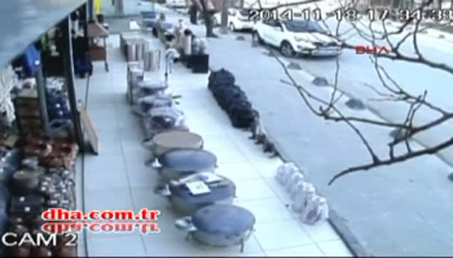 Sakın otomobilde bırakmayın!-1