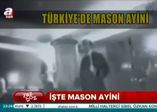 Kılıçlar eşliğinde Mason yemin töreni