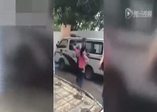 Bebekli kadını döven polis
