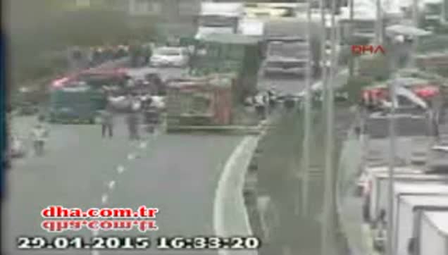 TEM'de korkunç kaza: 2 ölü!-3