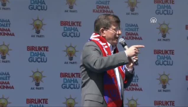 "Ülkeyi kaosa sürüklemeye izin vermeyiz"-1