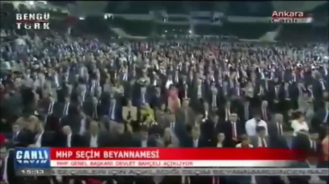 Bahçeli yine yaptı yapacağını