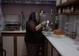 Anne kız kahvehane işletiyor