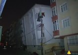 5 katlı bina yan yattı