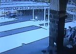 Camide motosiklet hırsızlığı kamerada