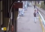 Başörtülü kadın Avustralya'da kahraman oldu