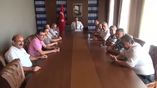 Kaymakam yol kesen gençlere kızdı