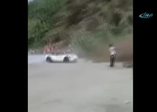 Drift şovda selfie kazası
