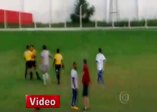 Hakem silah çekti!