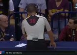 LeBron James hayranlarını kırmayıp selfie çekti