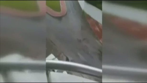 Bebekli kadına şiddet kamerada