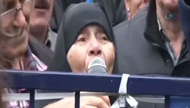 80'lik nine AK Parti mitingini coşturdu