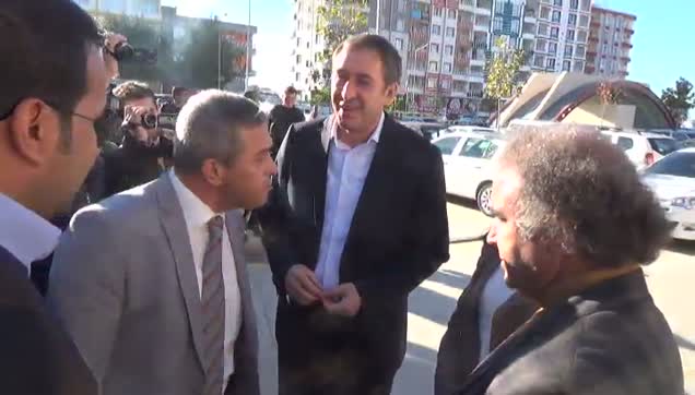 Polisten HDP'li vekile tokat gibi cevap-1