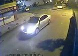 Lüks otomobilli mazot hırsızları kamerada