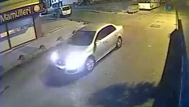 Lüks otomobilli mazot hırsızları kamerada