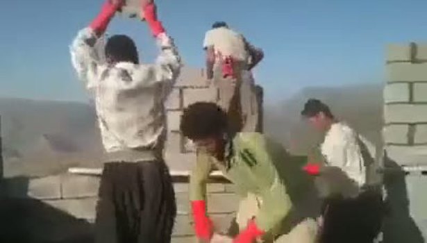 İnşaat işçilerinden müthiş şov