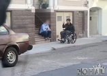 Engelli gencin yardım talebini kimler kabul etti?