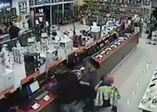 Bebek arabasıyla hırsızlık kamerada