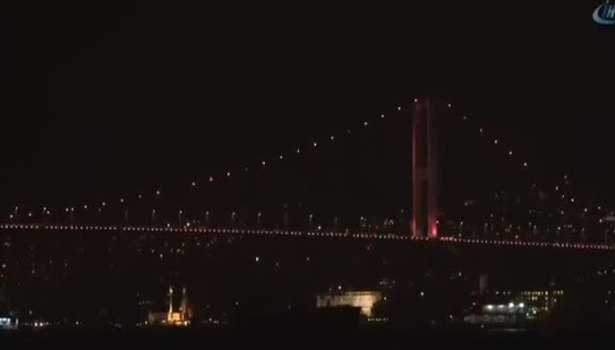 İstanbul turuncuya büründü