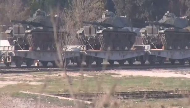 Onlarca tank sınıra ulaştı!
