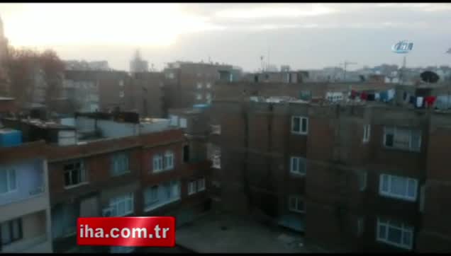 Askeri araçlar Sur'a girdi-1