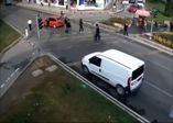 Otomobilin öğrenciye çarpma anı MOBESE kamerasında