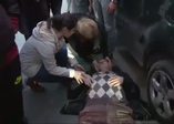 "Sen misin babama çarpan?"