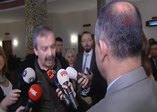 Sırrı Süreyya Önder Meclis görevlisini azarladı