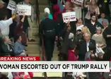 Trump, başörtülü kadını mitinginden kovdu!