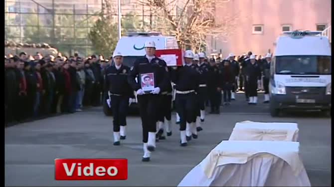 Şehit polis memuru ve kızı için tören!