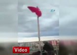 PÖH ve JÖH 'Bayrak' şiiri eşliğinde Cizre'ye Türk bayrağı çekti