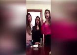 Deney yapan kızların ödü patladı