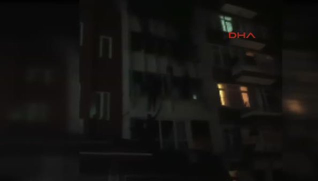 Fatih'te yangın: 5'i ağır 10 yaralı-1