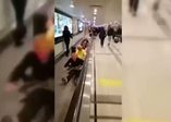 Yürüyen platformda kürek çektiler!
