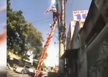 Elektrikle inatlaşan adam canından oluyordu!
