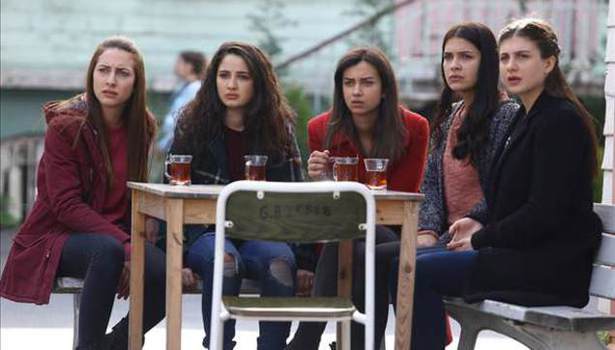 Kırgın Çiçekler 38. Bölüm