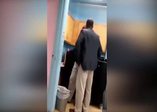 Öğrenci öğretmenine böyle saldırdı