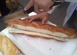 Böyle keskin ekmek bıçağı görmediniz!