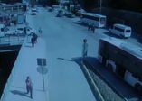 Kayaların altında can vermekten son anda kurtuldular