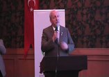 CHP'li belediye başkanı gazetecinin boğazını sıktı