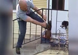 Küçük çocuk kendini mucize yöntemle kurtardı