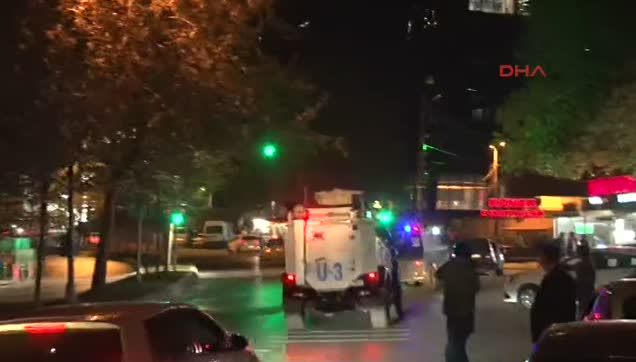 AK Parti İstanbul il binasına saldırı-1