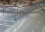 İki kamyon arasında can verdiler