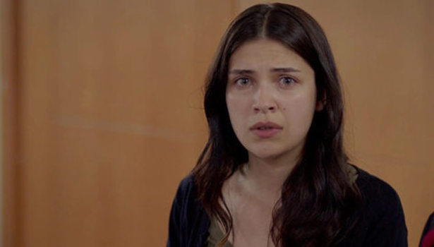 Kırgın çiçekler 1 sezon 1 bölüm