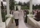 Düğünü çekeyim derken aksiyon filmi çeken kameraman