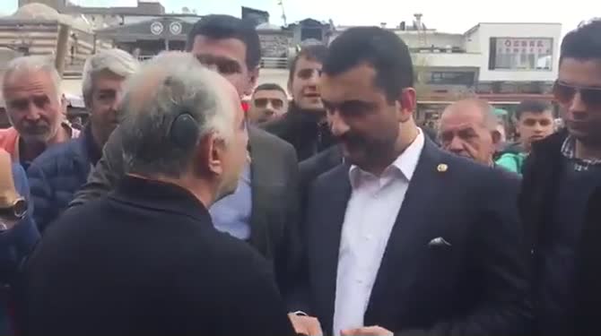 CHP’nin FETÖ destekçisi vekili Diyarbakır’da rezil oldu